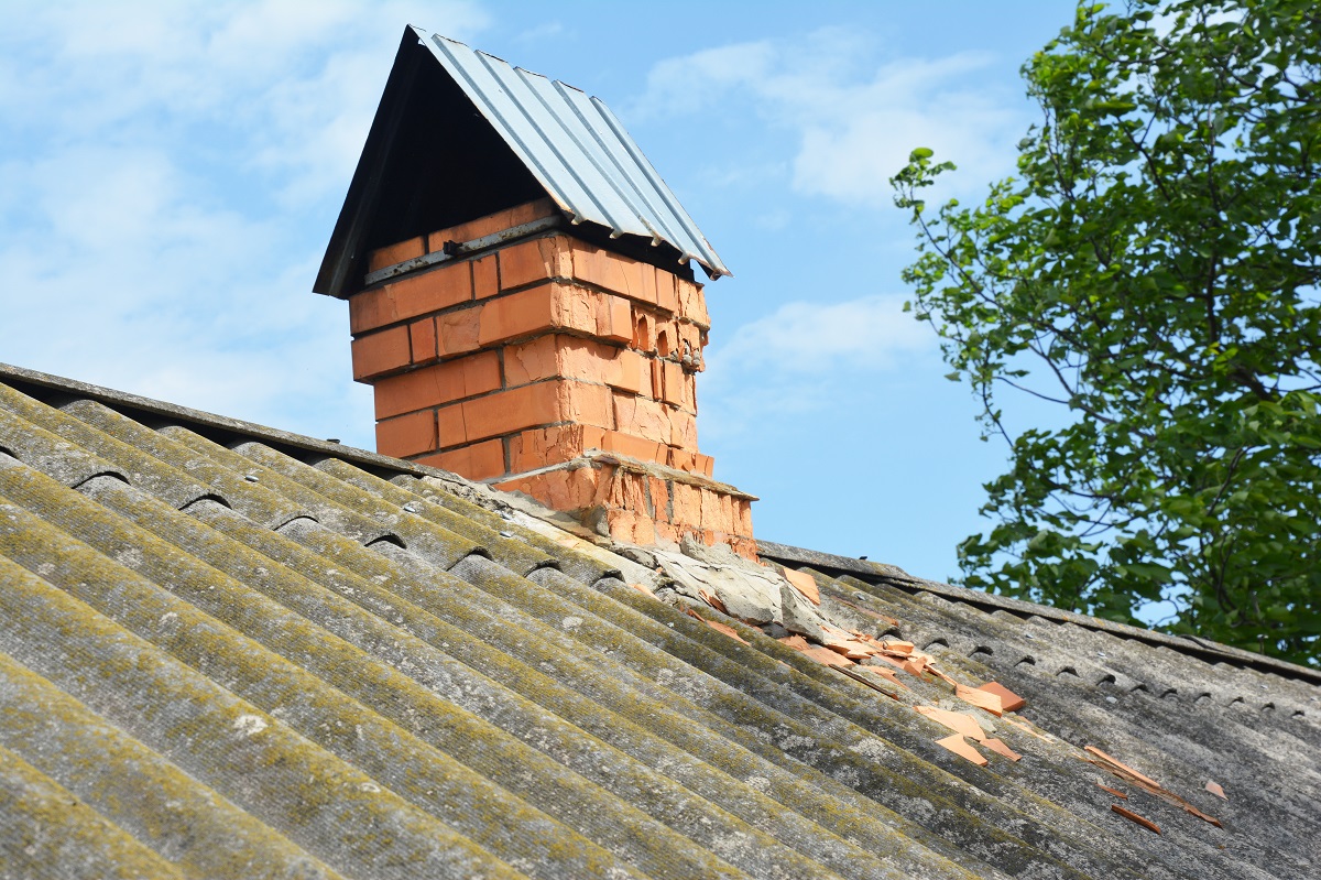 cracked_leaning_chimney_housebuyers4u